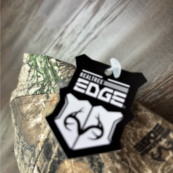 Realtree Edge Dri-Duck Wildlife Series,embroidered buck,camo,velcro back cap - Picture 11 of 12